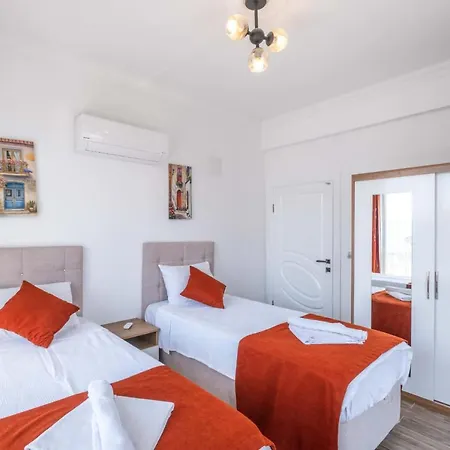 Hotel Defne *
